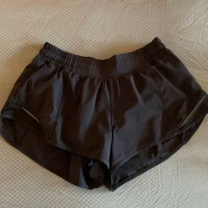 Lululemon Hottie Hot shorts